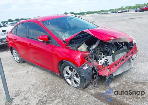 2014 Ford Focus Se z USA, uszkodzony, nr VIN 1FADP3F27EL362166